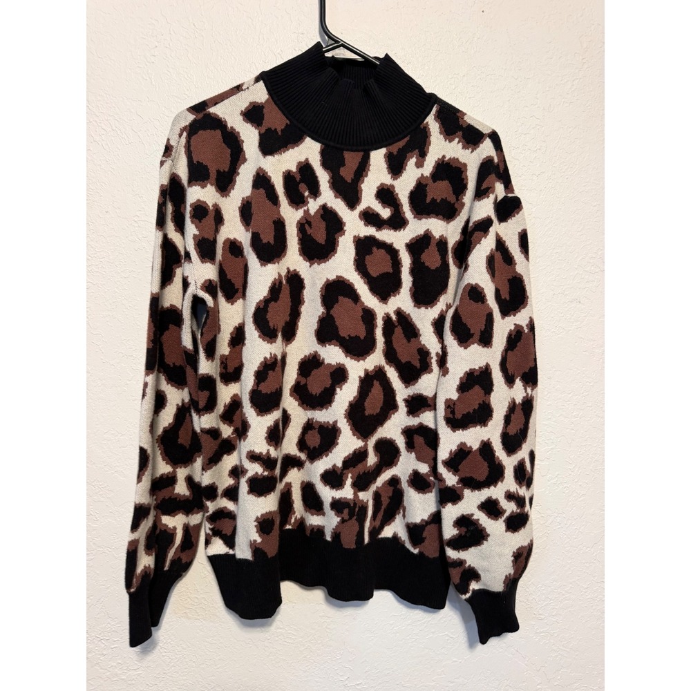 Joseph A. Leopard Print Mock Neck Short Sleeve Sweater Tan Brown Black Medium